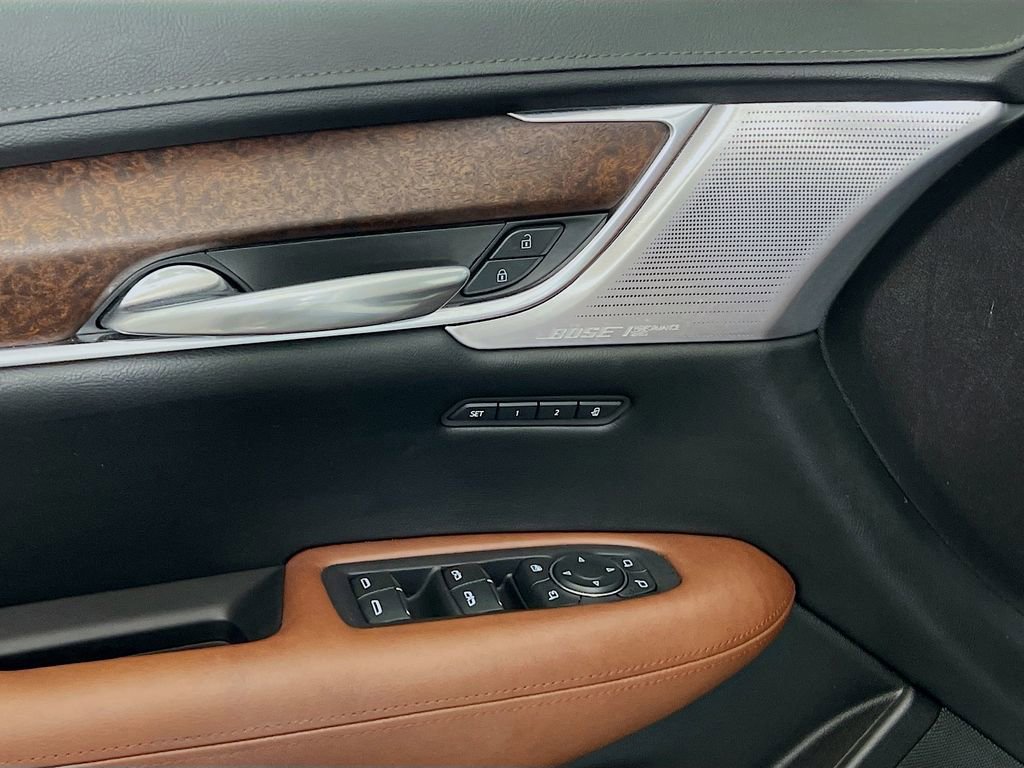 Used 2021 Cadillac XT5 Sportv w/ LPO, Floor Liner Package AWD/4WD image 23