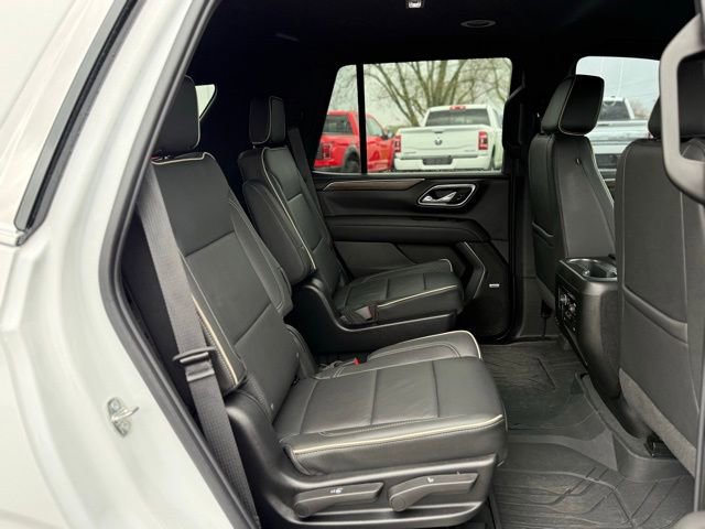 Used 2024 Chevrolet Tahoe Premier AWD/4WD image 19