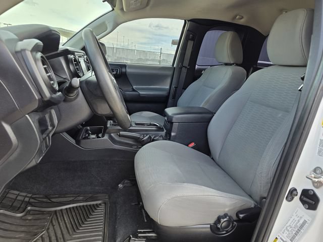 Used 2017 Toyota Tacoma SR RWD image 12
