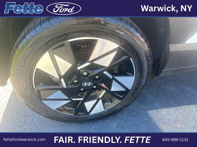 Used 2024 Hyundai Kona SEL AWD/4WD image 7