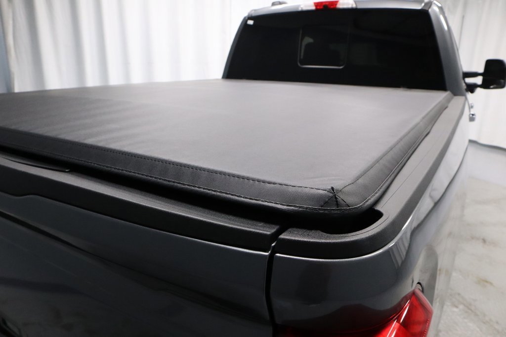 Certified 2024 Ford F250 Lariat w/ Chrome Package image 13