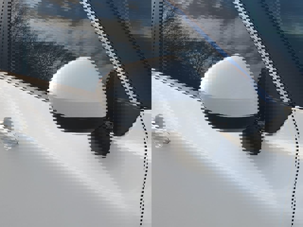 Used 2023 Nissan Rogue SV image 10