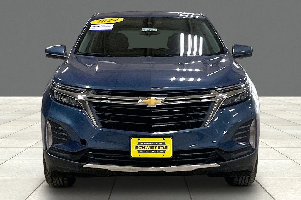 Used 2024 Chevrolet Equinox LT AWD/4WD image 3
