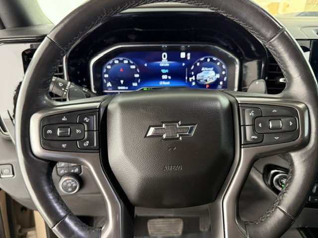 Used 2022 Chevrolet Silverado 1500 ZR2 w/ Technology Package AWD/4WD image 15