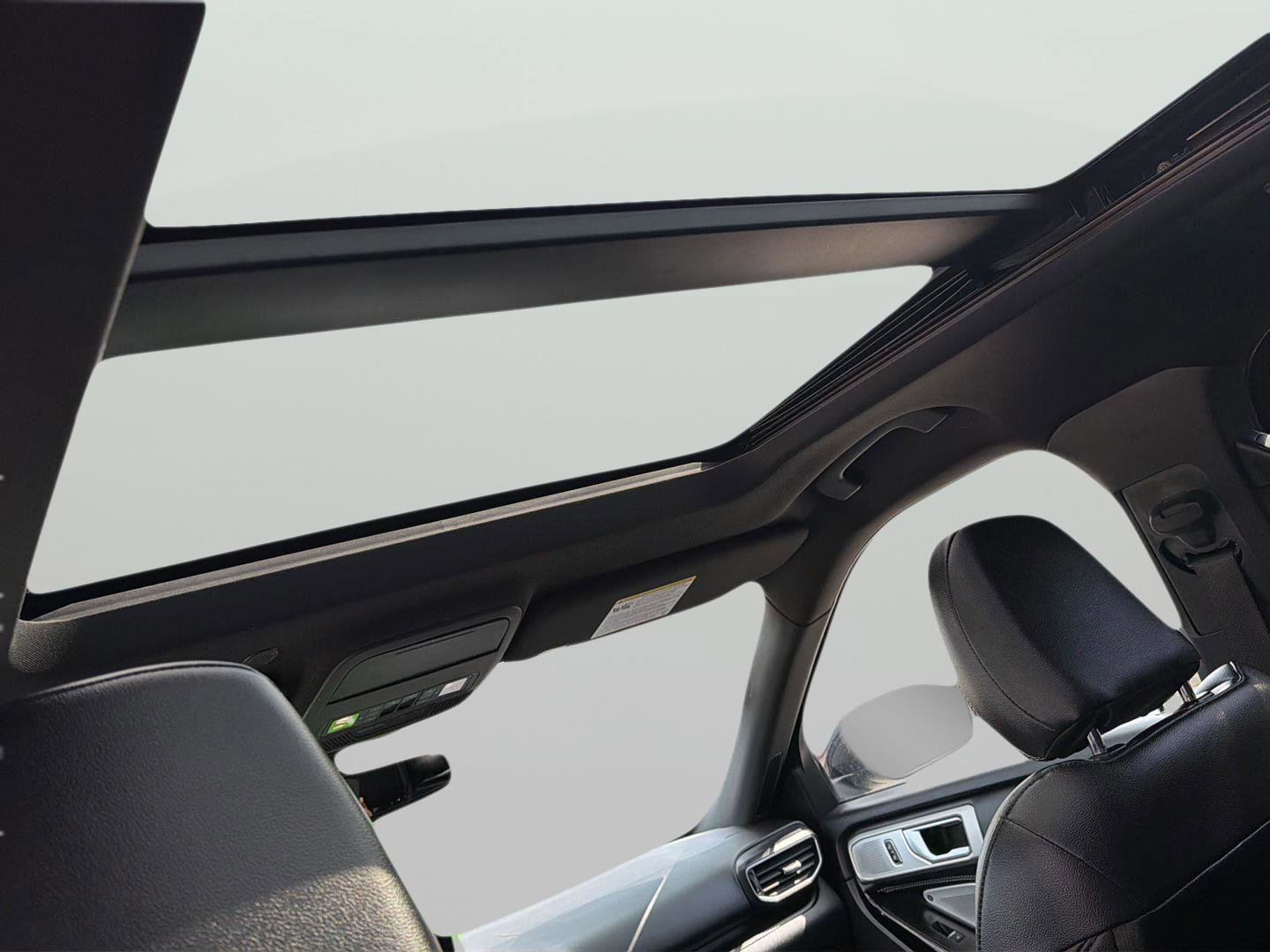 Certified 2021 Ford Explorer ST w/ Equipment Group 401A image 10