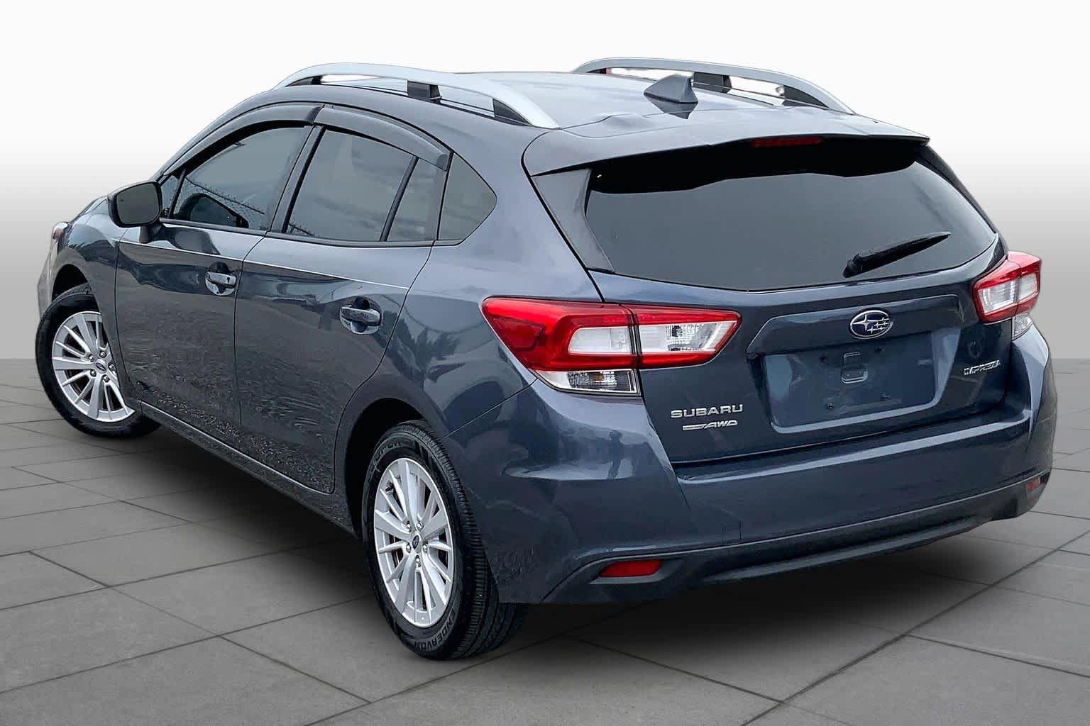 Used 2017 Subaru Impreza 2.0i Premium AWD/4WD image 11