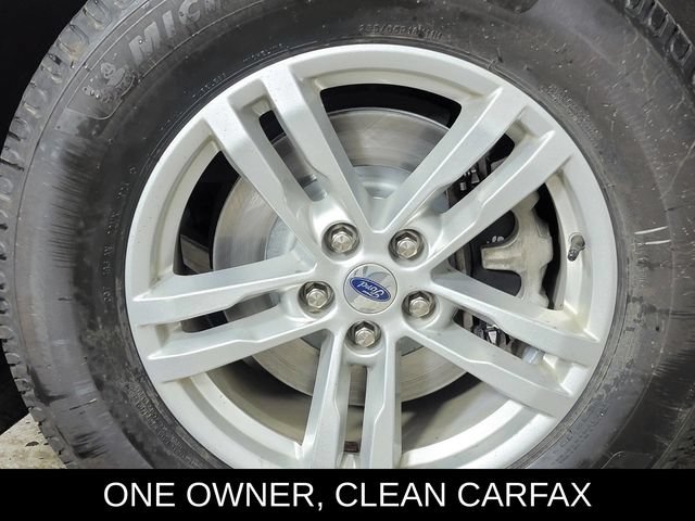Certified 2022 Ford Explorer XLT w/ Equipment Group 202A AWD/4WD image 10
