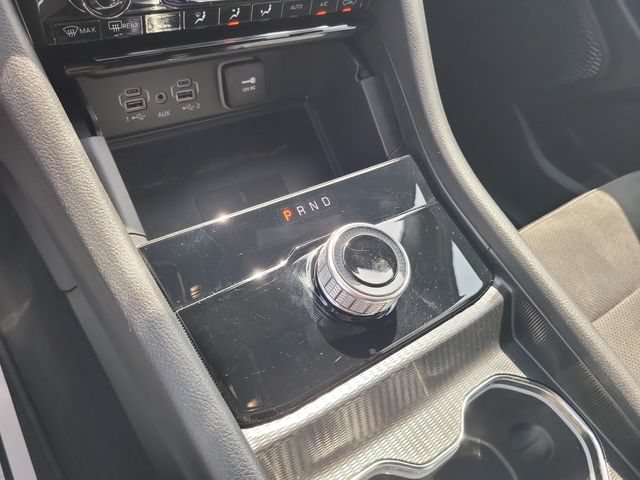 Used 2025 Jeep Grand Cherokee Altitude AWD/4WD image 20