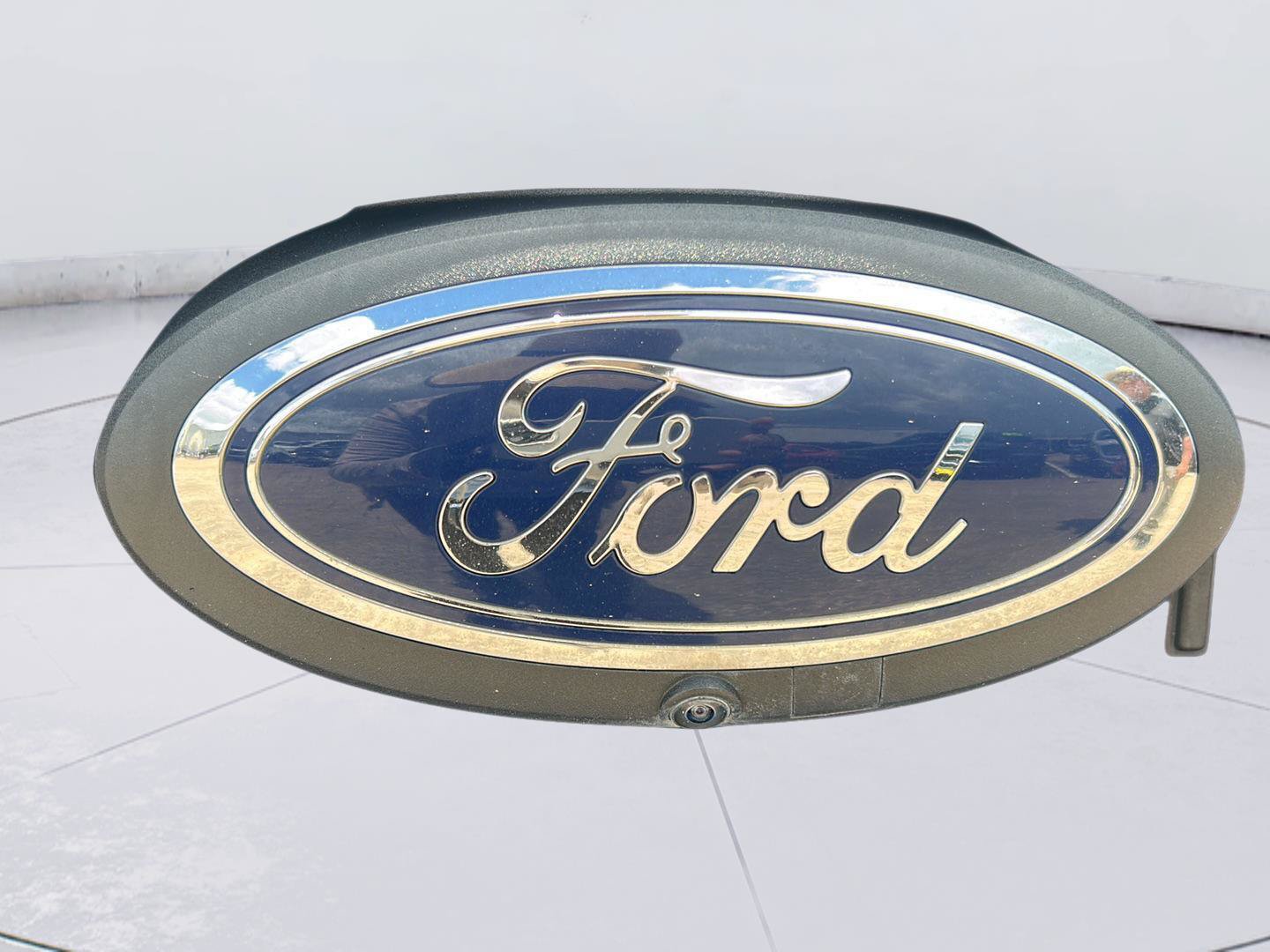Certified 2021 Ford F150 Lariat w/ Max Trailer Tow Package AWD/4WD image 32