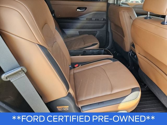 Used 2024 Nissan Pathfinder Platinum FWD image 14