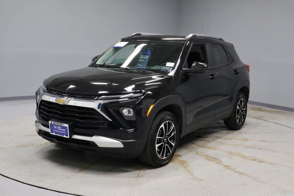Used 2025 Chevrolet TrailBlazer LT AWD/4WD image 6