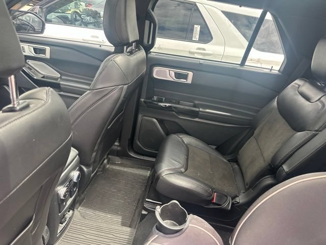 Certified 2022 Ford Explorer ST w/ Equipment Group 401A AWD/4WD image 6