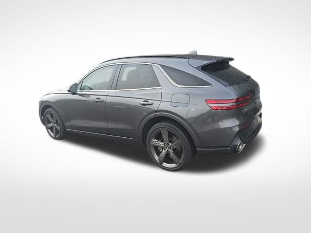 Used 2022 Genesis GV70 3.5T Sport w/ Sport Prestige Package image 2