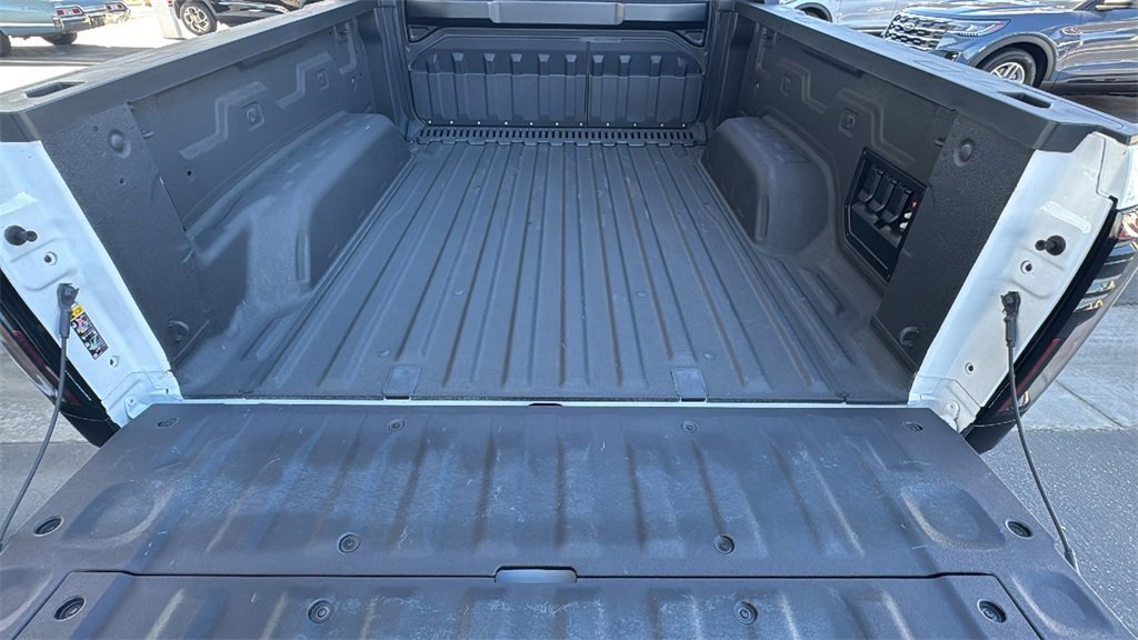 Used 2025 GMC Sierra EV Denali image 25