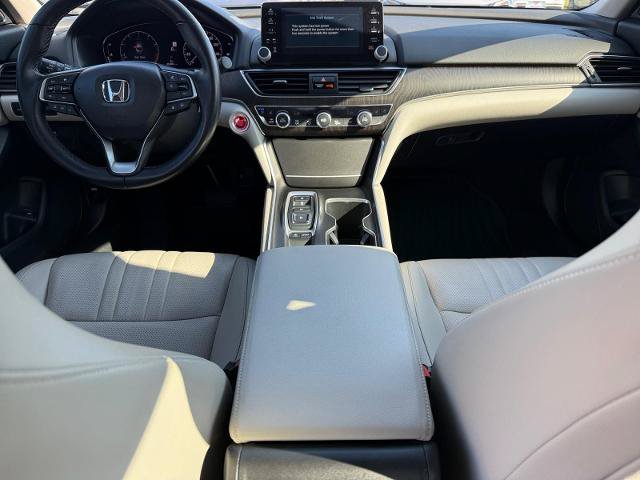 Used 2022 Honda Accord Touring image 14