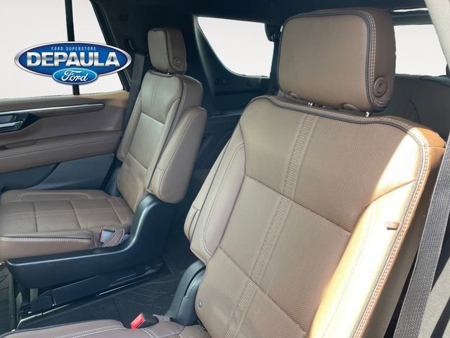 Used 2025 Chevrolet Tahoe High Country image 17