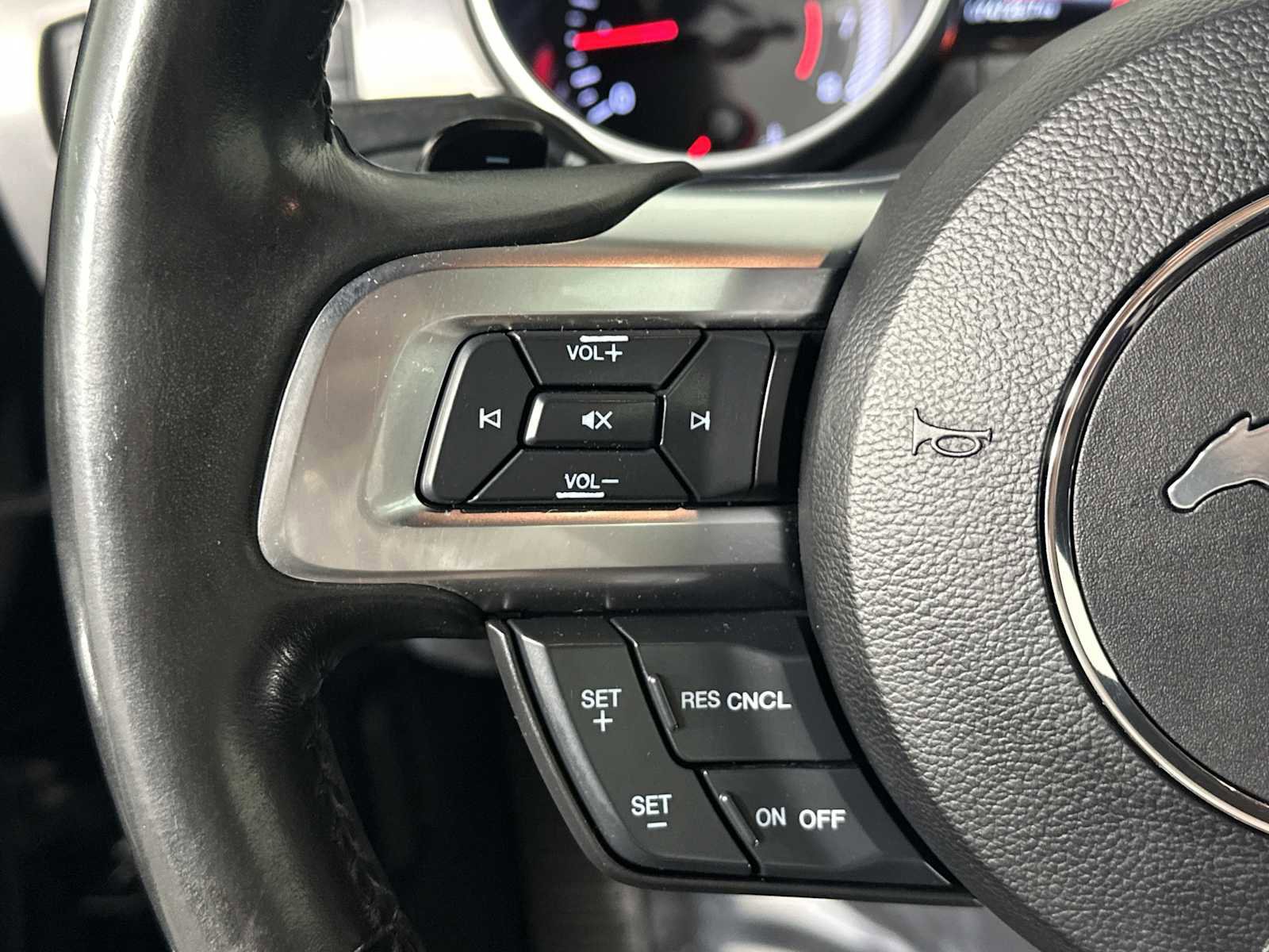 Certified 2020 Ford Mustang Premium image 25