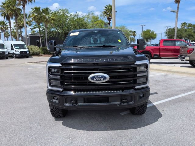 Certified 2025 Ford F250 Platinum w/ Tremor Off-Road Package AWD/4WD image 9