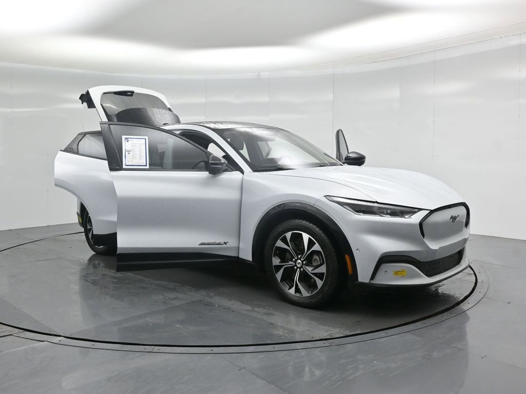 Certified 2022 Ford Mustang Mach-E Premium image 34