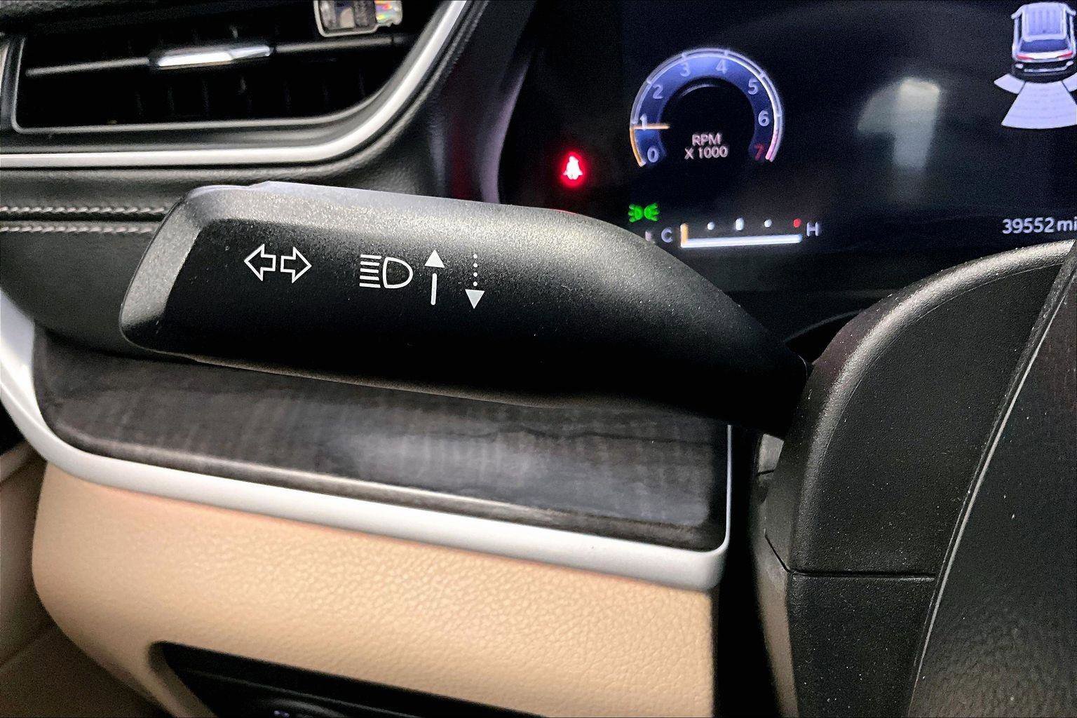 Used 2023 Jeep Grand Cherokee L Limited image 31