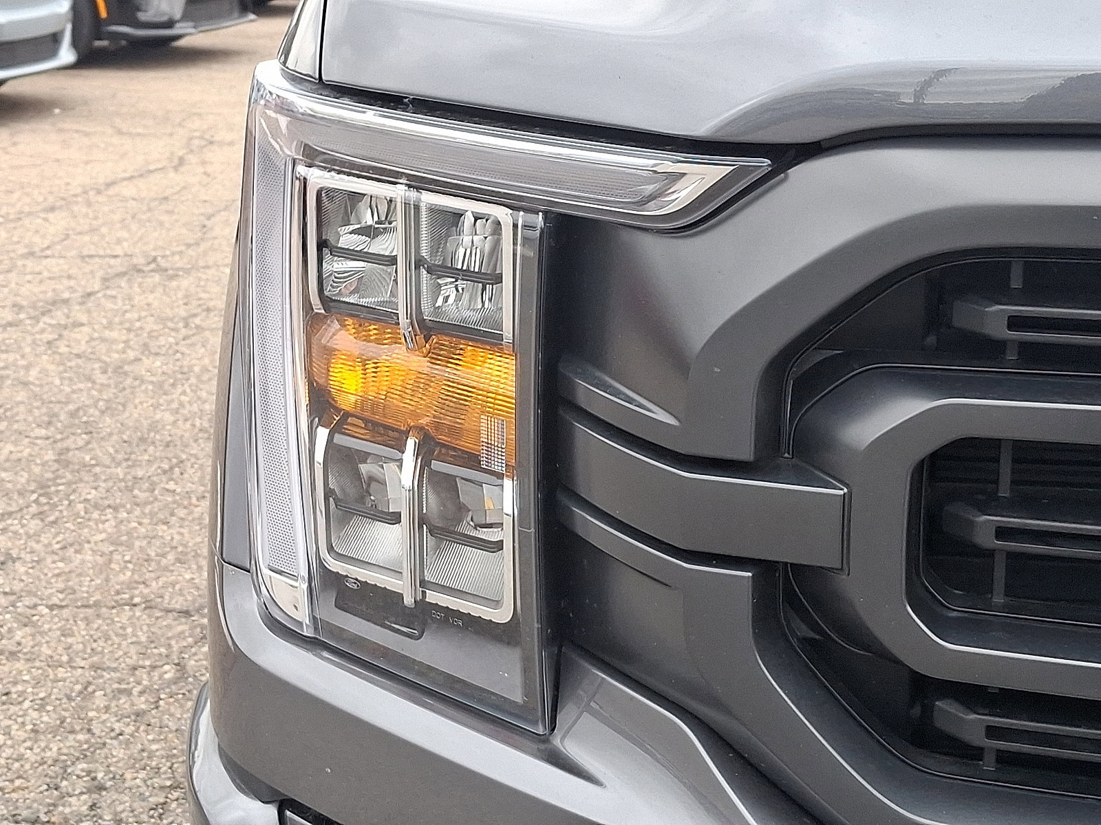 Certified 2022 Ford F150 XLT w/ Equipment Group 302A High image 9