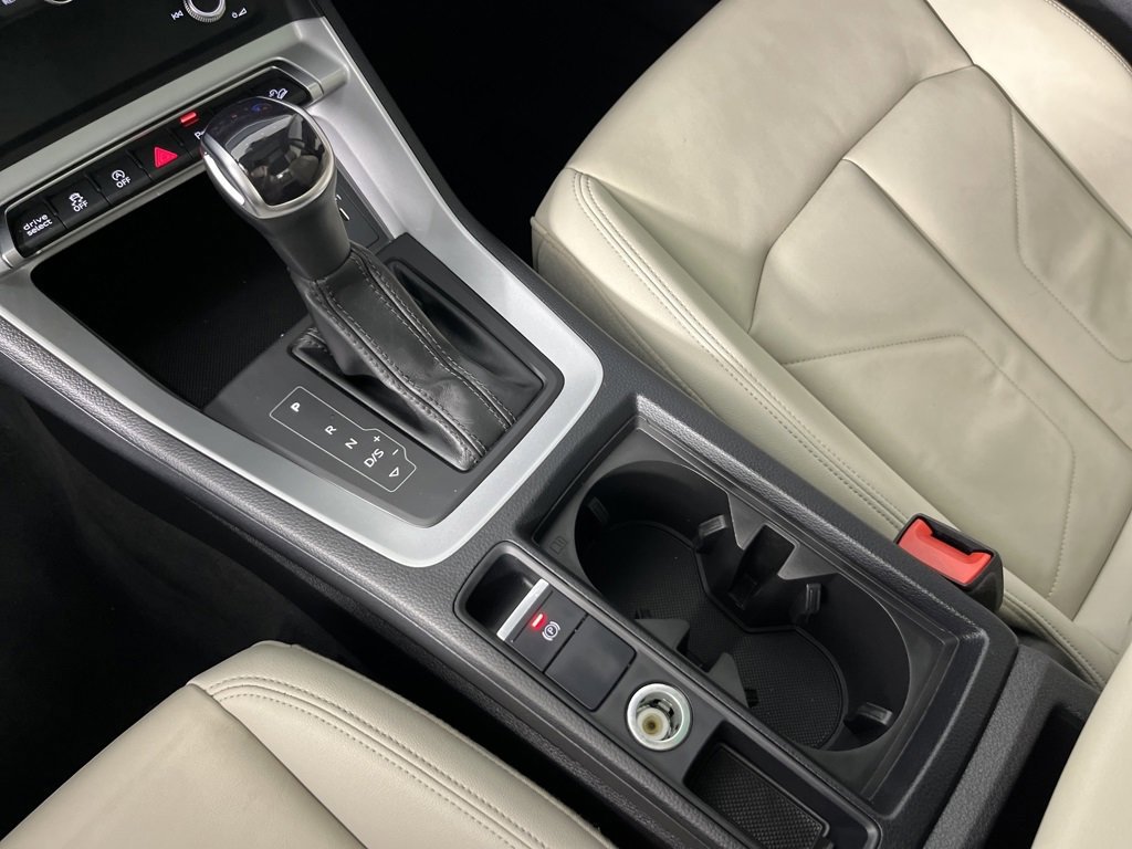 Used 2022 Audi Q3 2.0T Premium image 22