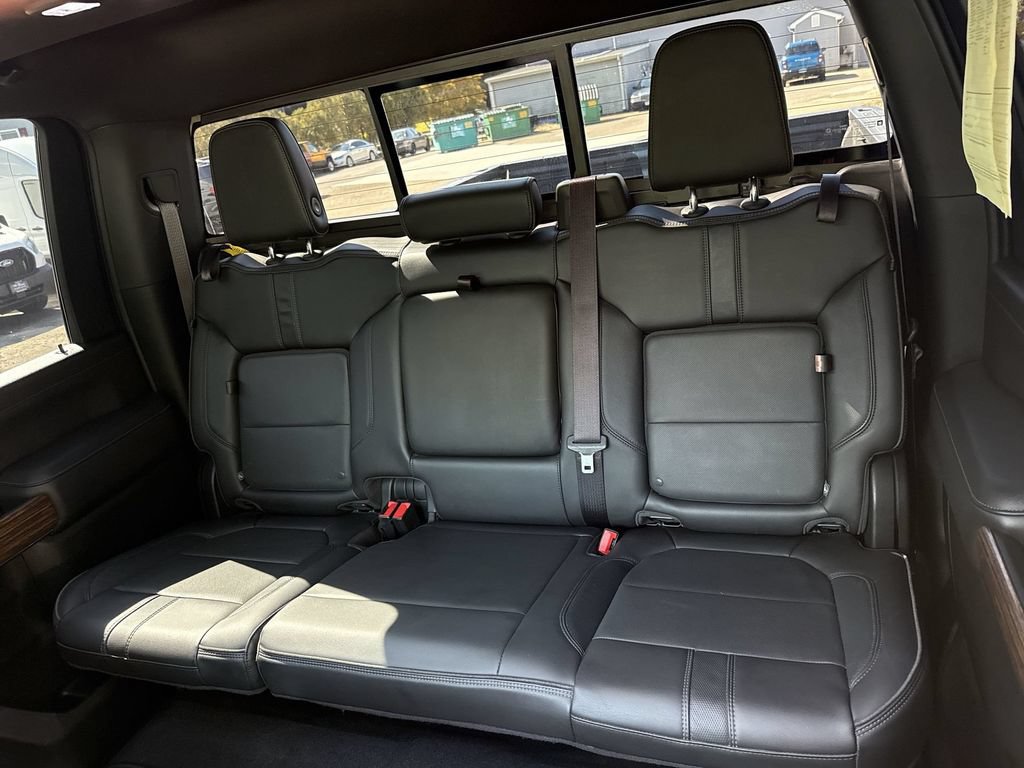 Used 2020 Chevrolet Silverado 3500 High Country w/ Z71 Off-Road Package AWD/4WD image 23