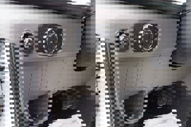 Certified 2025 Ford Transit 350 148 High Roof Extended DRW image 18