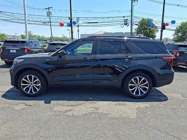 Certified 2023 Ford Explorer ST-Line w/ Class IV Trailer Tow Package AWD/4WD image 7
