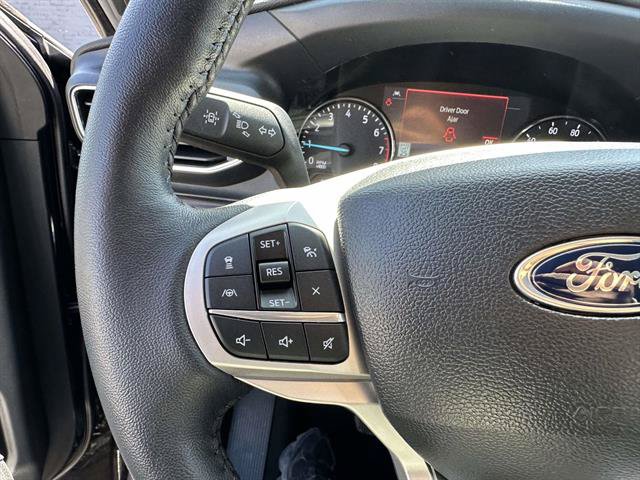 Certified 2023 Ford Explorer Limited w/ Limited Technology Package AWD/4WD image 28