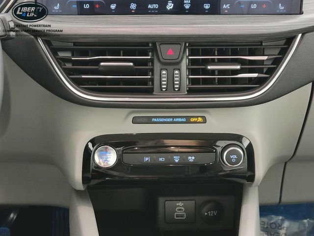 Certified 2024 Ford Escape Platinum w/ Class II Trailer Tow Package image 25