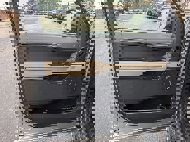 Certified 2024 Ford Expedition Limited image 12