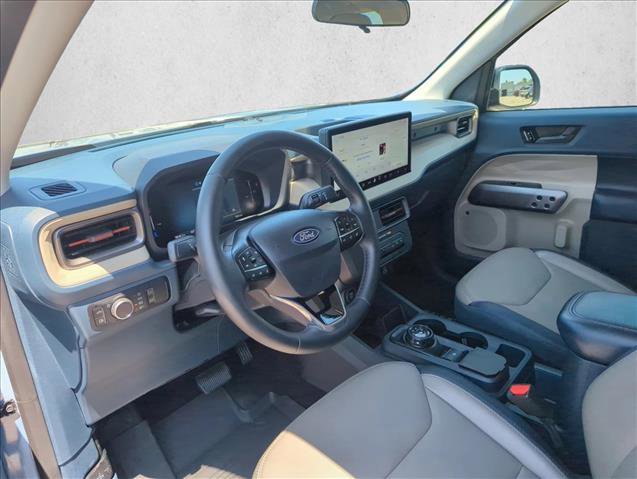 Certified 2025 Ford Maverick Lariat AWD/4WD image 10