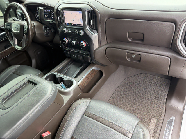 Used 2020 GMC Sierra 2500 Denali w/ Denali Ultimate Package AWD/4WD image 18
