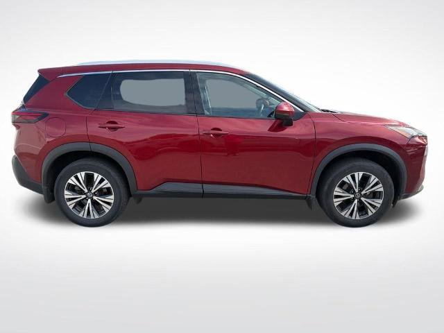 Used 2021 Nissan Rogue SV w/ Premium Package image 2