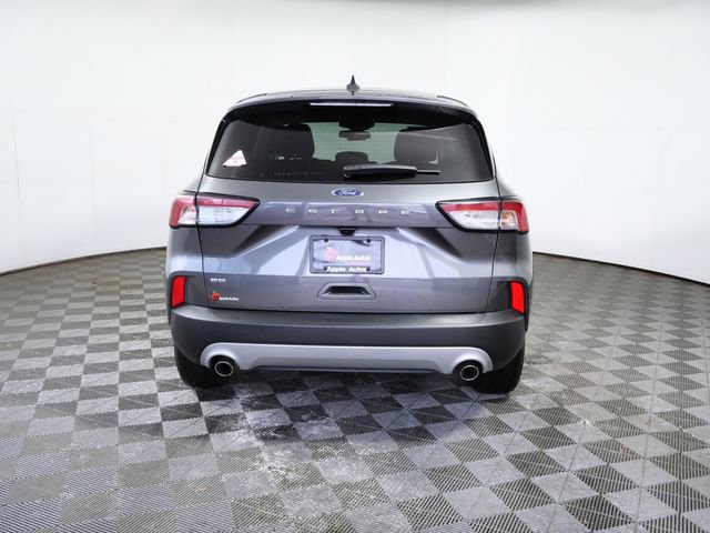 Certified 2022 Ford Escape SE w/ Cold Weather Package image 3