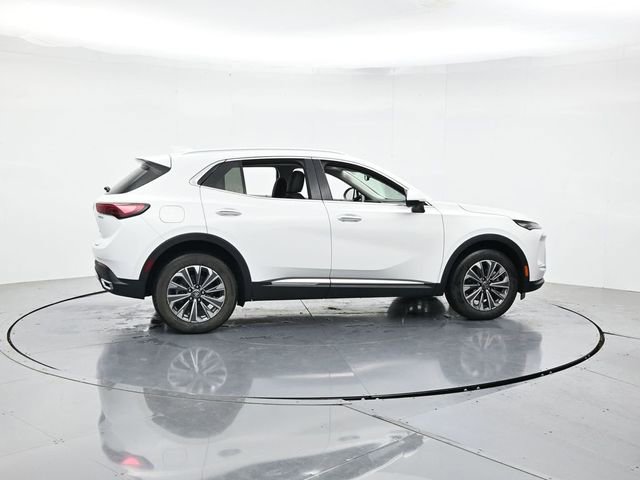 Used 2024 Buick Envision Preferred AWD/4WD image 2