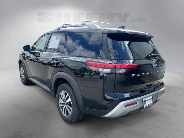 Used 2023 Nissan Pathfinder SL AWD/4WD image 5
