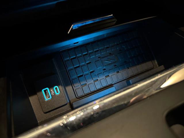 Certified 2024 Ford Expedition XLT image 29