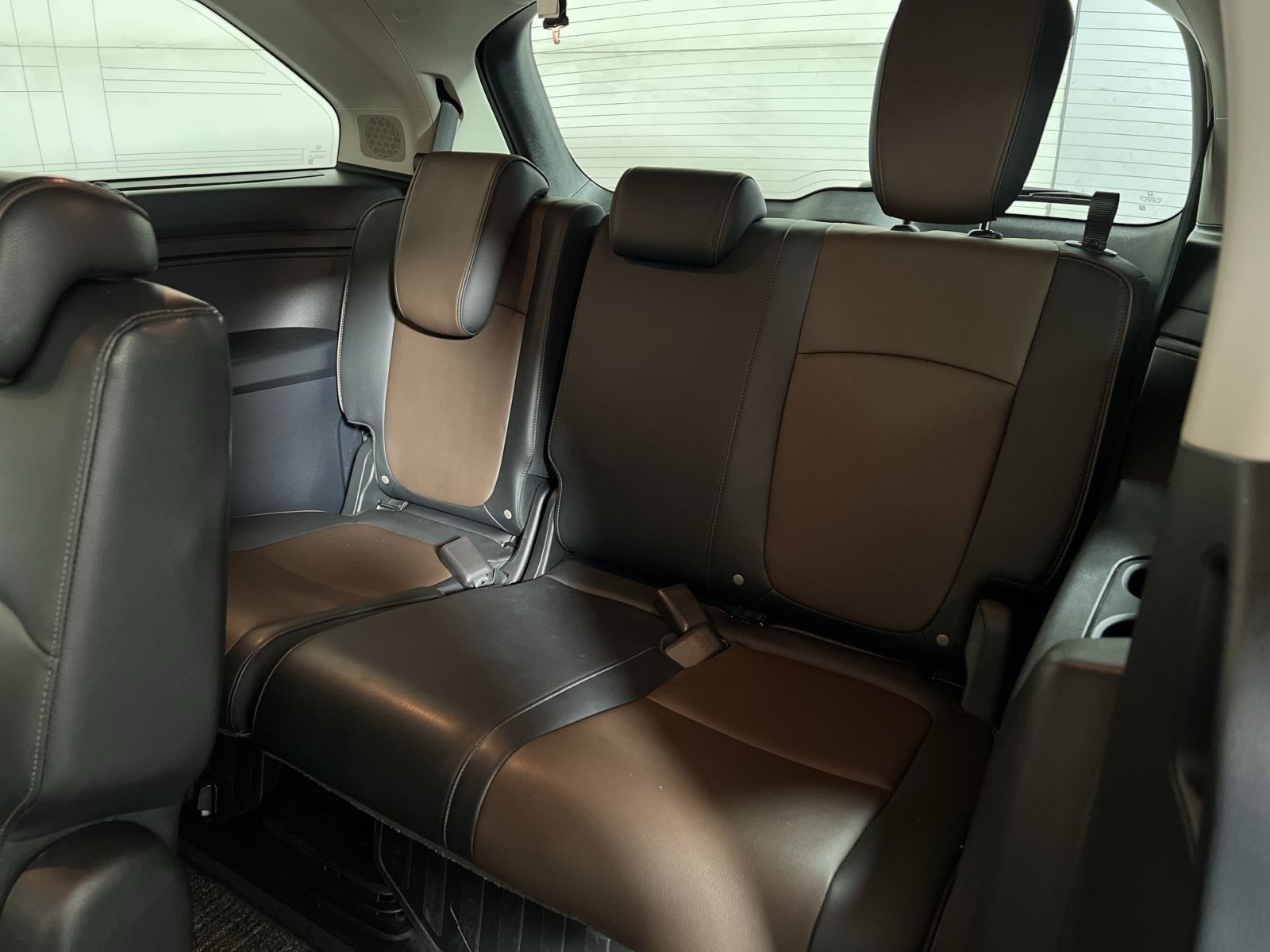 Used 2025 Honda Odyssey Elite image 26