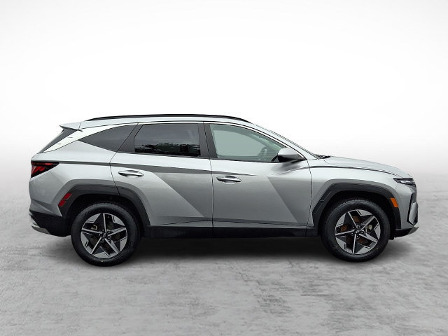 Used 2025 Hyundai Tucson SEL AWD/4WD image 7