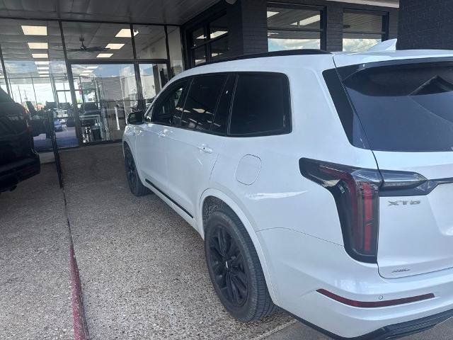 Used 2021 Cadillac XT6 Sport w/ LPO, ONYX Package AWD/4WD image 5