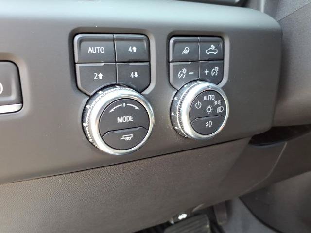 Used 2025 GMC Sierra 1500 AT4 AWD/4WD image 14