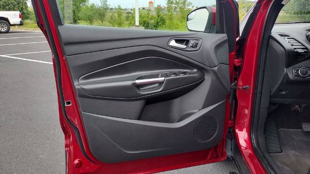 Certified 2018 Ford Escape Titanium AWD/4WD image 10