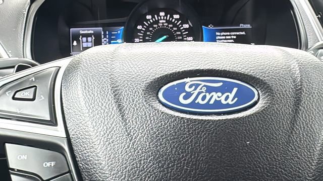 Certified 2023 Ford Edge Titanium w/ Class II Trailer Tow Package image 22