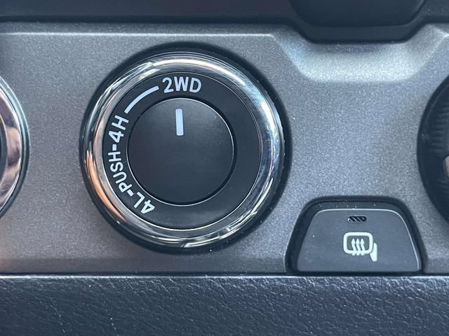 Used 2020 Toyota Tacoma TRD Sport w/ TRD Premium Sport Package AWD/4WD image 23