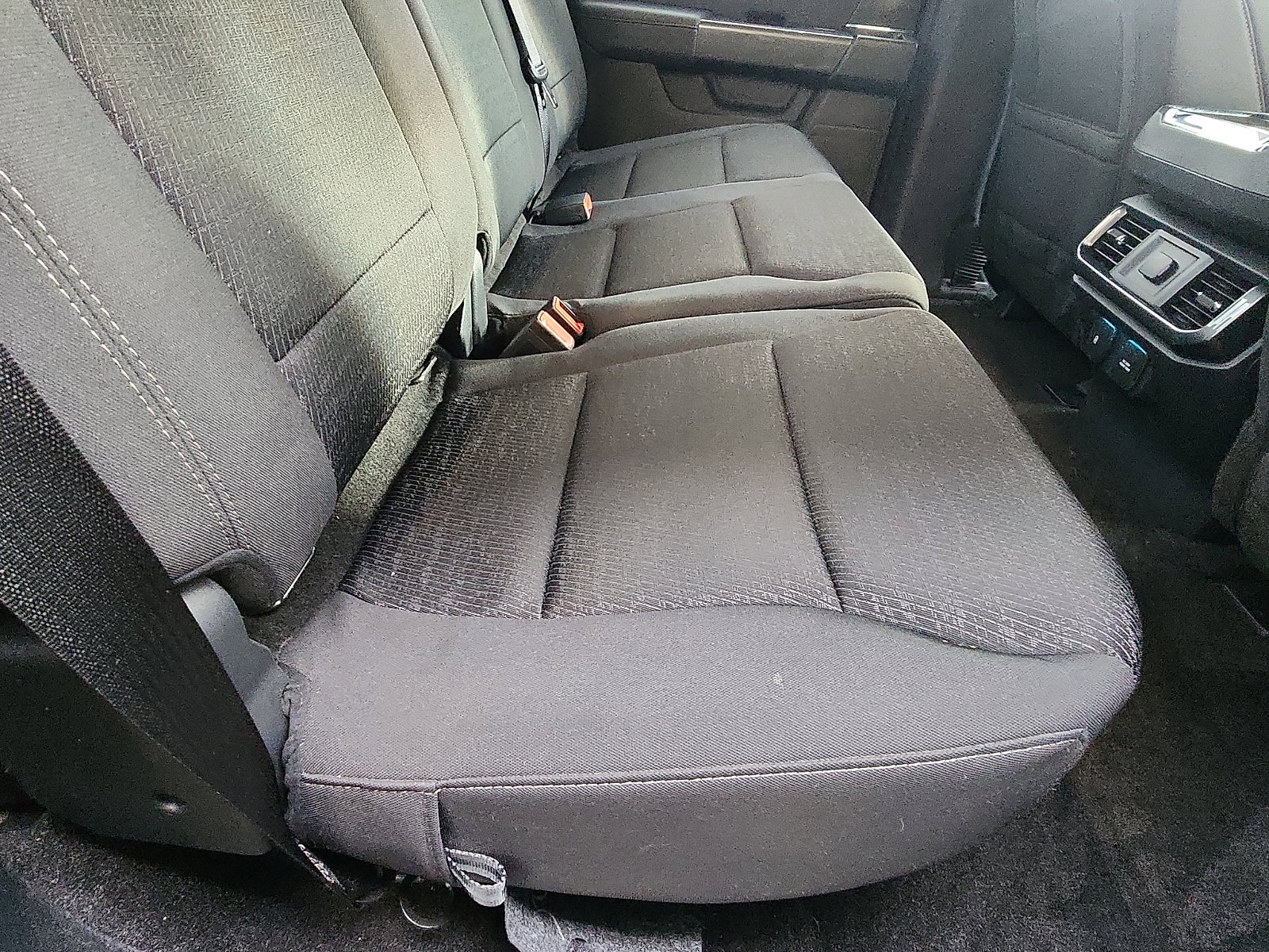 Certified 2022 Ford F150 XLT w/ Equipment Group 302A High image 29