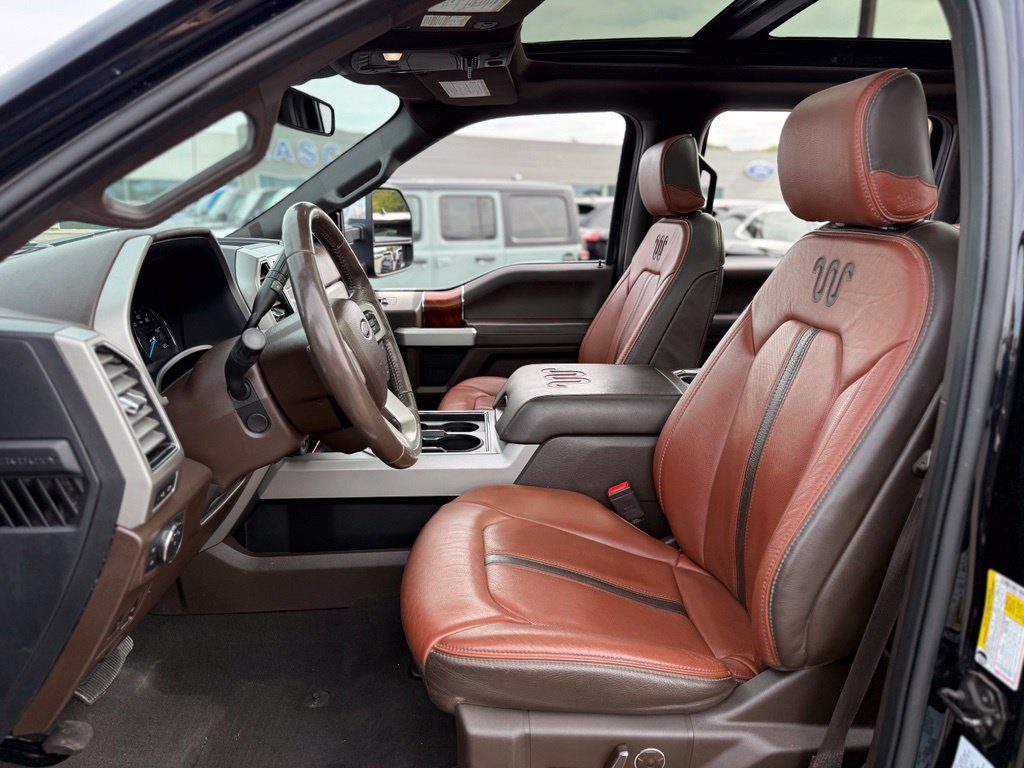 Certified 2020 Ford F250 King Ranch w/ King Ranch Ultimate Package AWD/4WD image 12