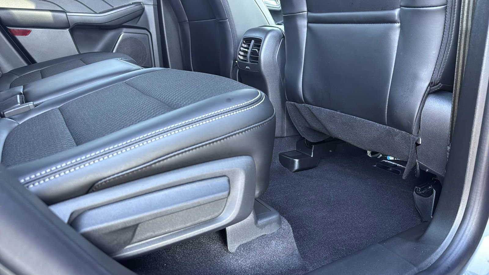 Certified 2026 Ford Escape SE image 27