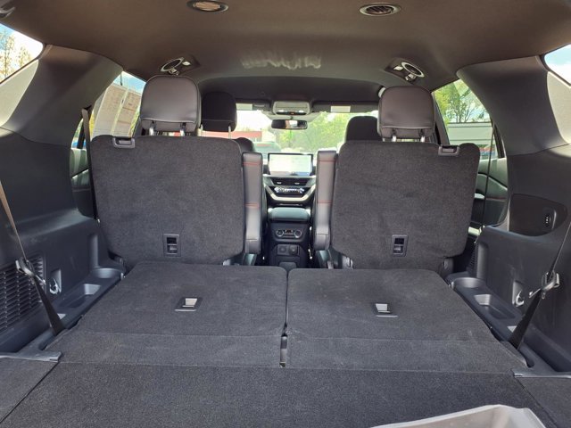 Certified 2025 Ford Explorer ST AWD/4WD image 22